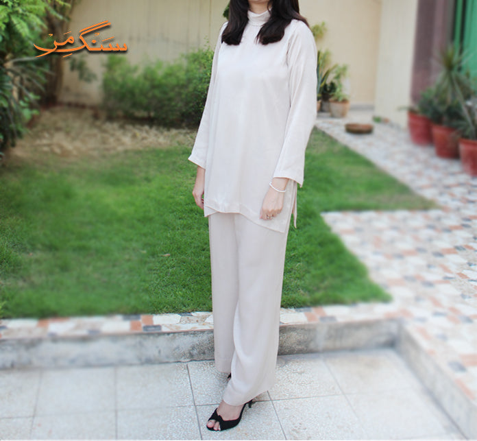 High Neck Shirt with Capsule Pant | Business Proposal