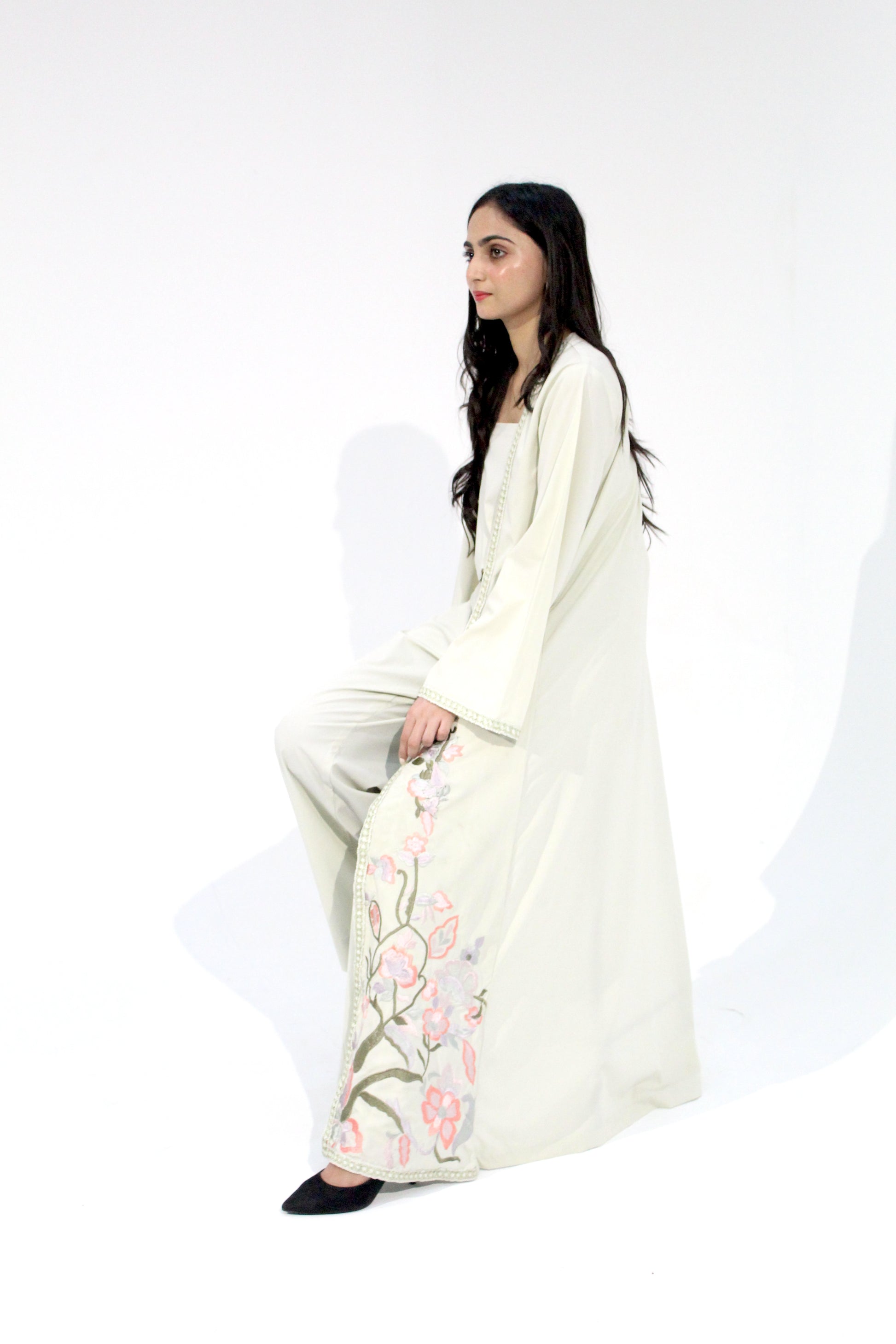 Skylight - Sangemur Handmade Embroidered Three Piece Set